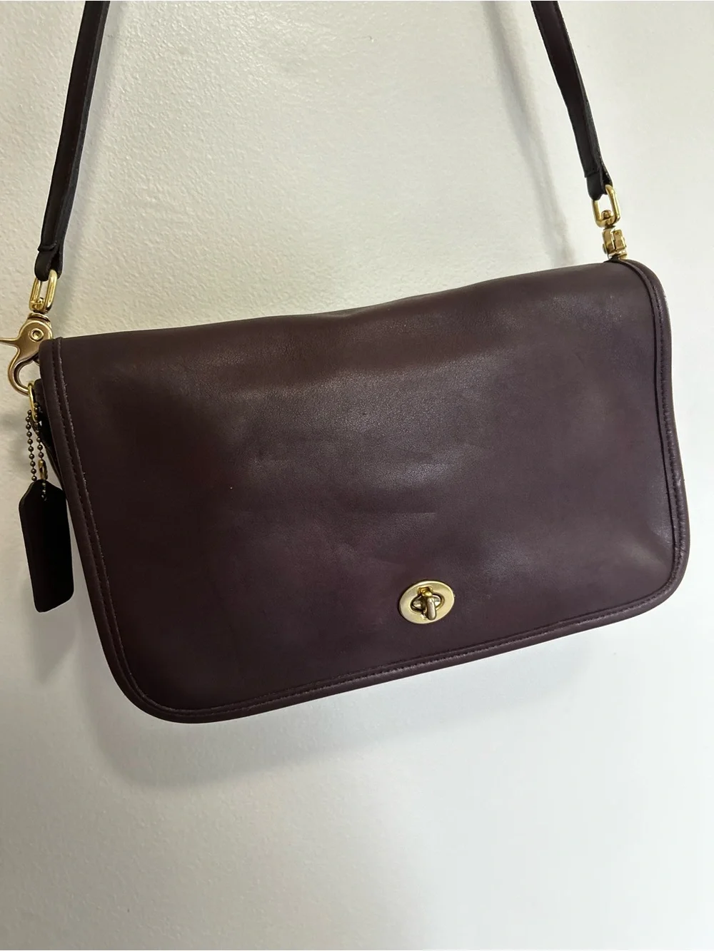 Coach 1980s Rare Convertible Clutch Burgundy Leather Gold Hardware